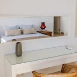 Nireas Villa *